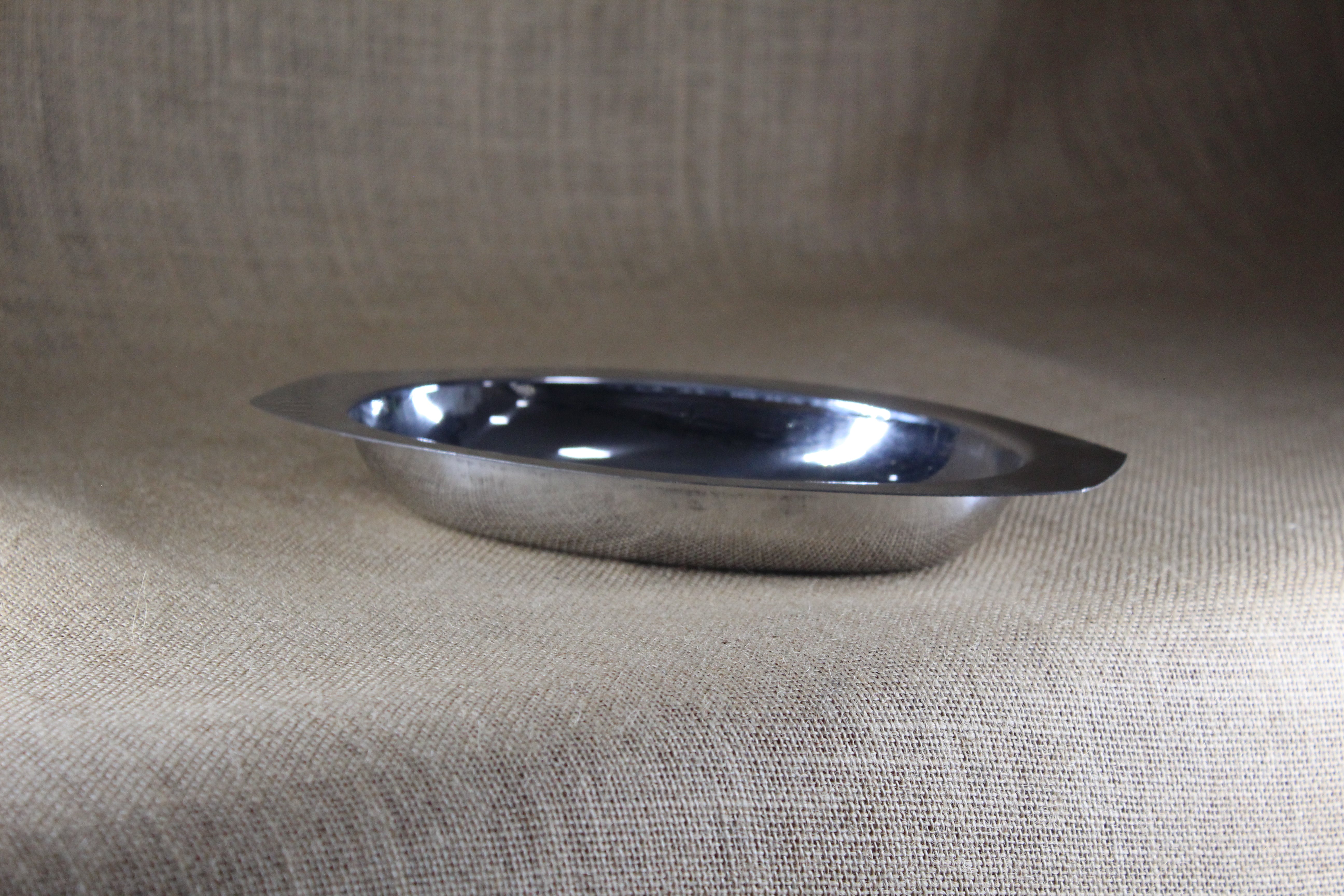 Stainless Steel Oval Curry Plate - Premium Stainless Steel from Cherakulam Vessels & Crockery - Just Rs. 73! Shop now at Cherakulam Vessels & Crockery