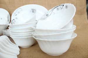 Nolta Ceramic Dinner Set, 50 Pc - Buy Online from Cherakulam Vessels & Crockery