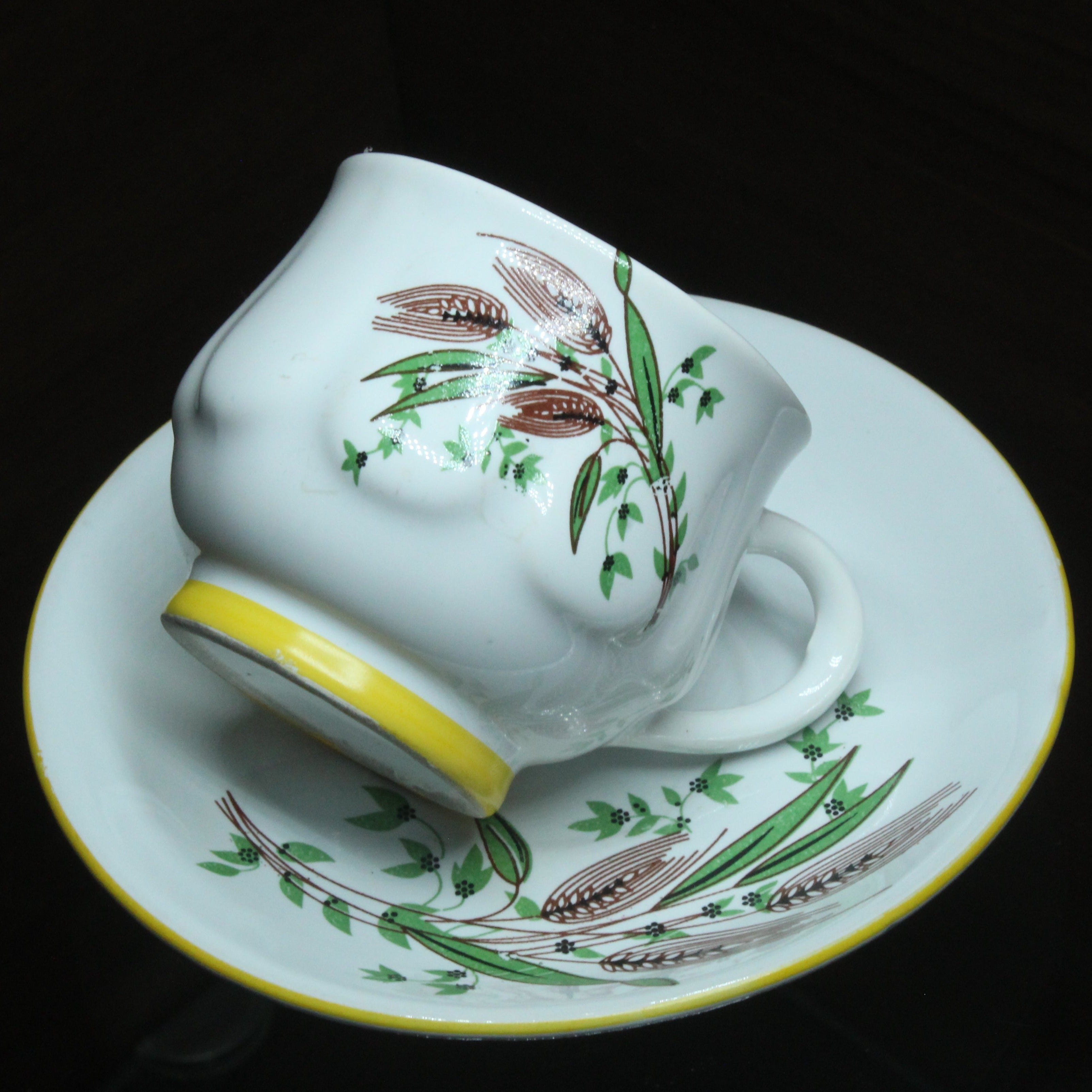 Cup And Saucer, 6 Nos - Buy Online from Cherakulam Vessels & Crockery