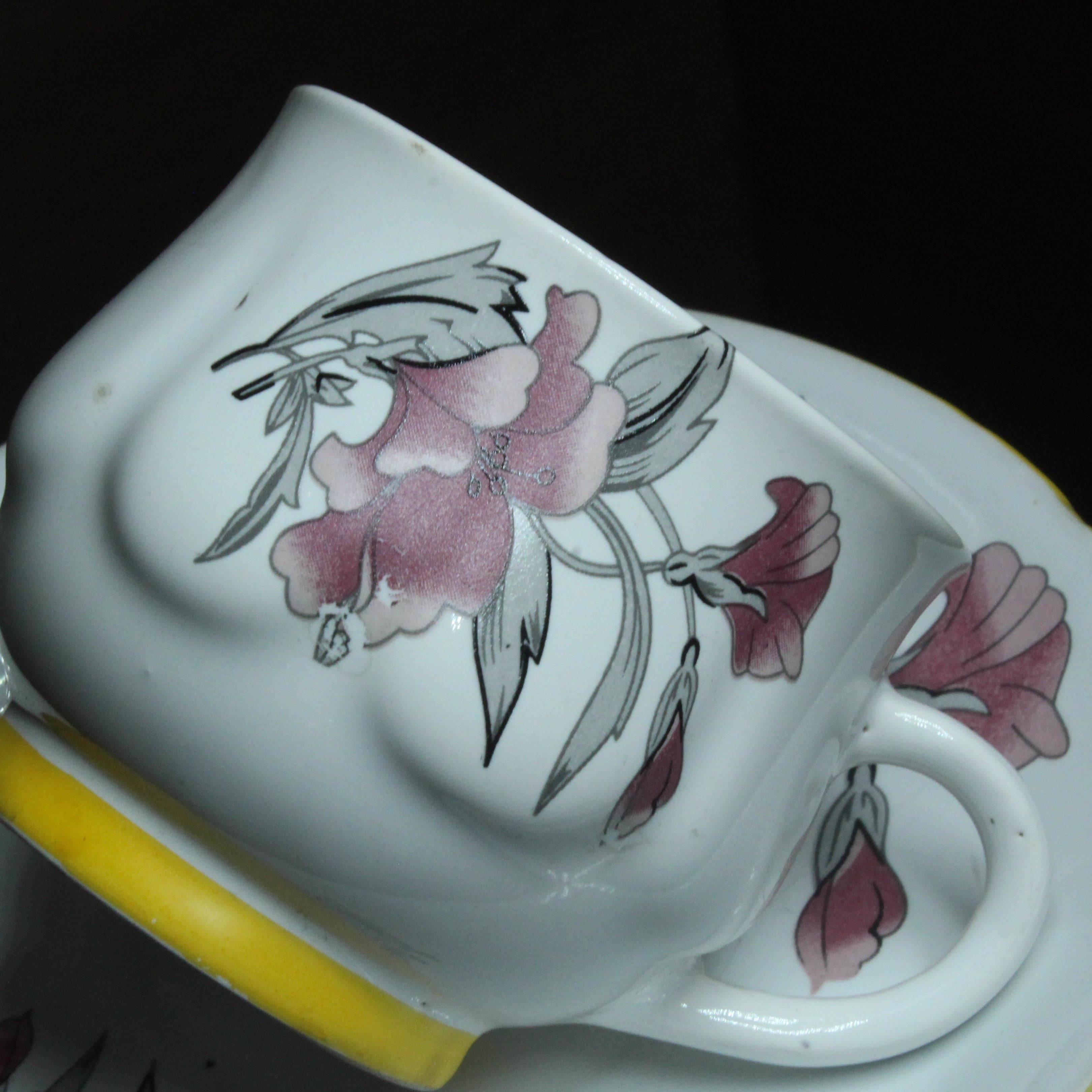 Cup And Saucer, 6 Nos - Premium Ceramic from Cherakulam Vessels & Crockery - Just Rs. 310! Shop now at Cherakulam Vessels & Crockery