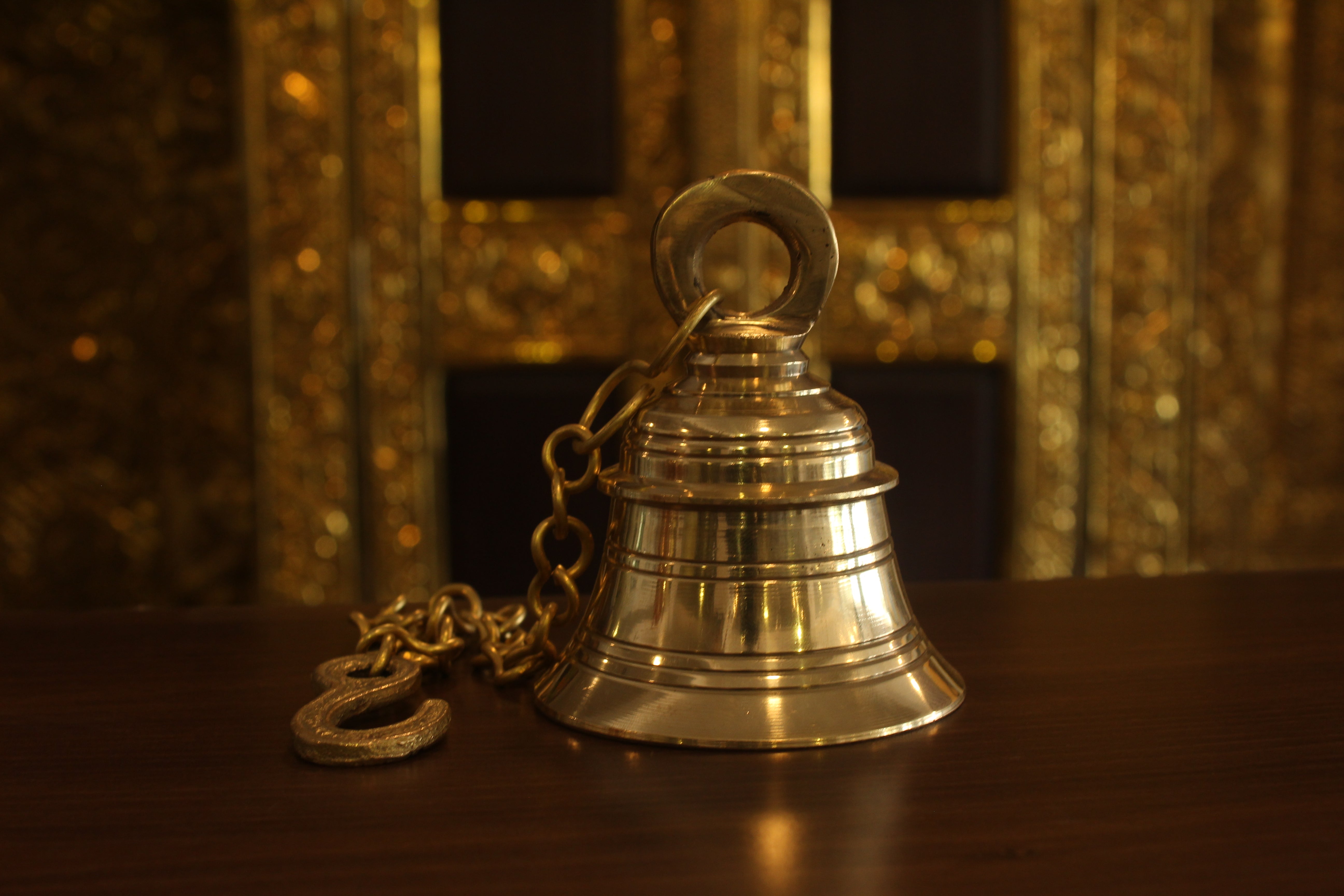 Brass Chain and Bell - Premium  from Cherakulam Vessels & Crockery - Just Rs. 855! Shop now at Cherakulam Vessels & Crockery