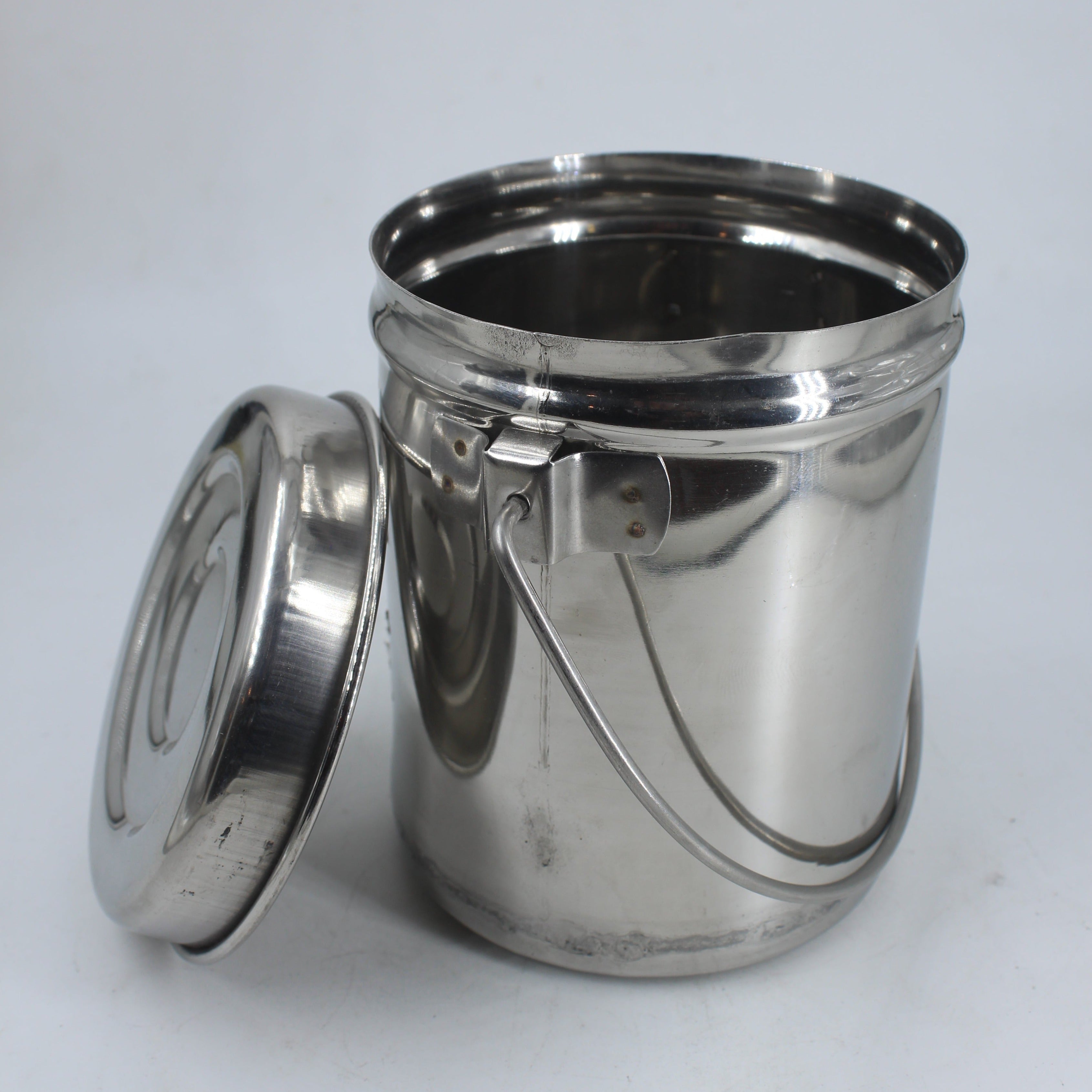 Stainless Steel Tabba Thook - Premium Stainless Steel from Cherakulam Vessels & Crockery - Just Rs. 114! Shop now at Cherakulam Vessels & Crockery