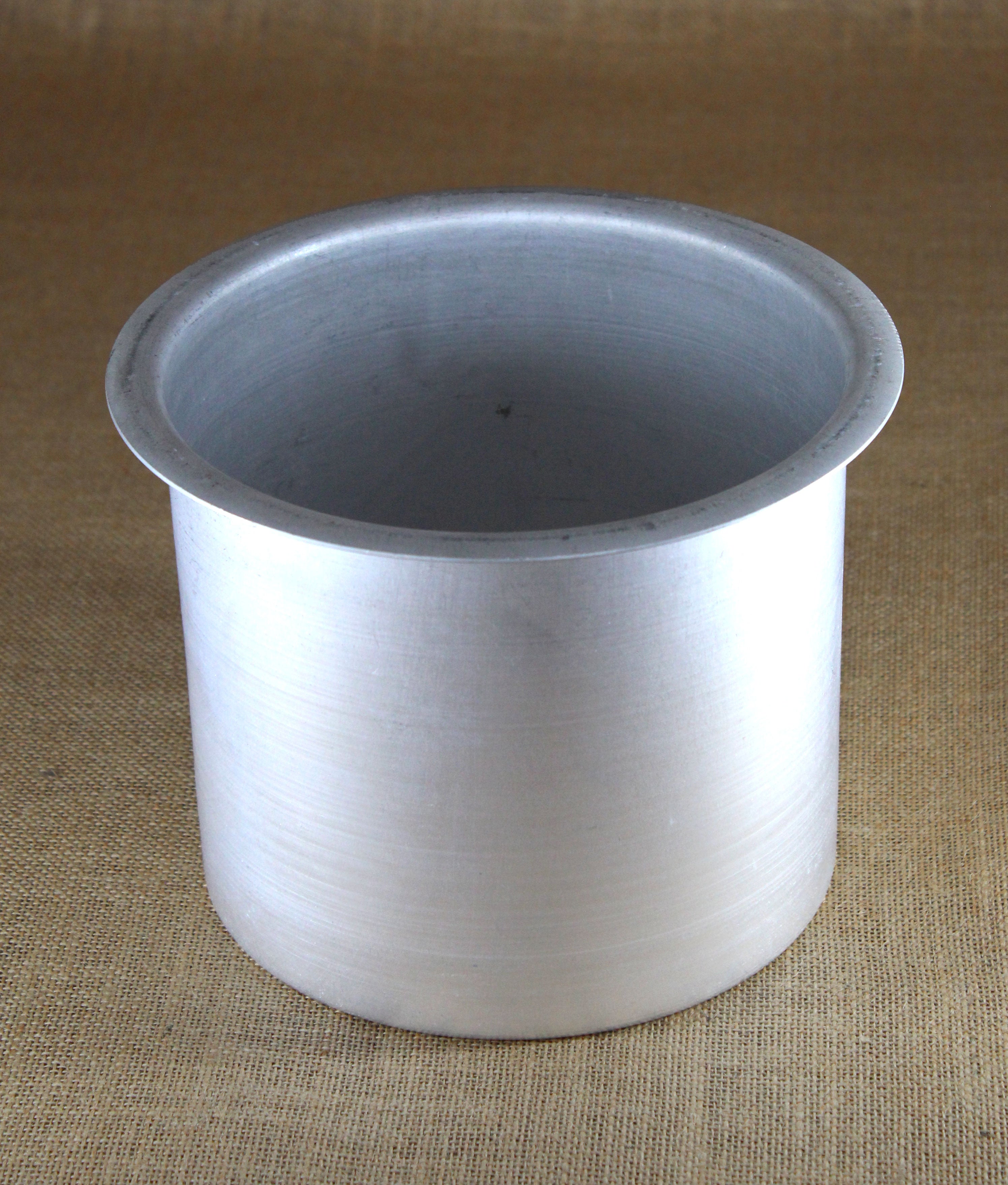 Aluminium Kolgam - Premium Aluminium from Cherakulam Vessels & Crockery - Just Rs. 110! Shop now at Cherakulam Vessels & Crockery